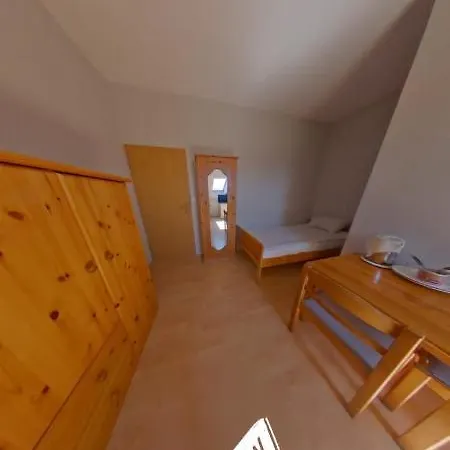 Hotel Marynarska 16 U Rysia *